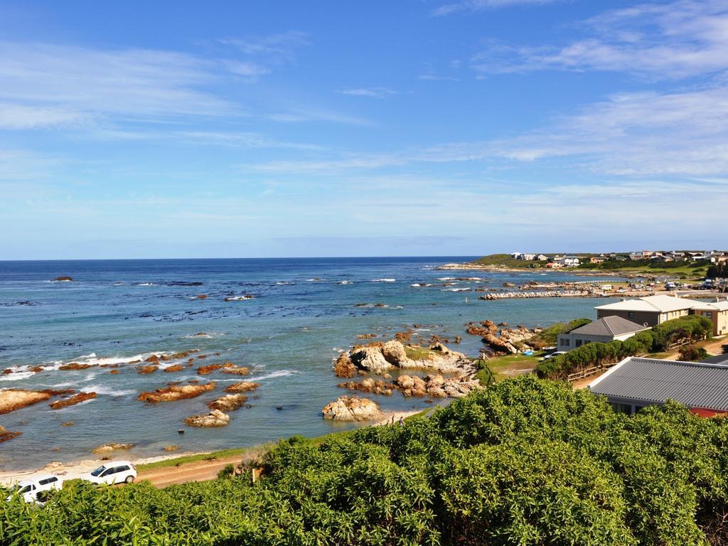 Great White Accommodation Kleinbaai Exterior foto