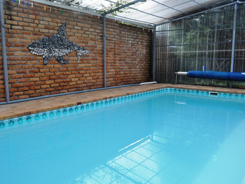 Great White Accommodation Kleinbaai Exterior foto