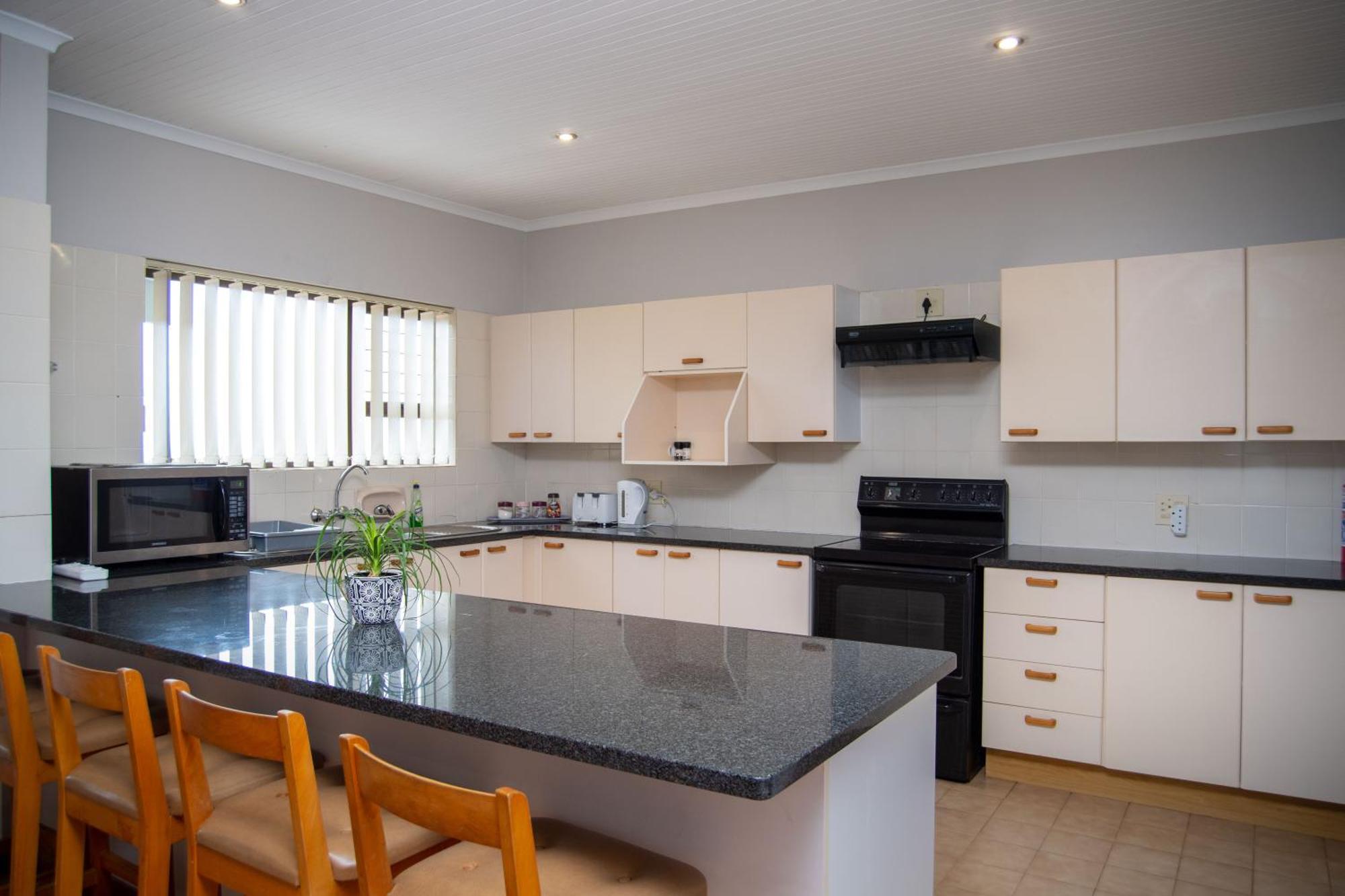 Great White Accommodation Kleinbaai Quarto foto